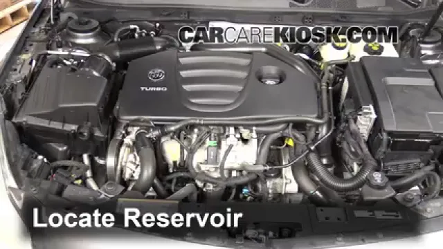 2011 Buick Regal CXL 2.0L 4 Cyl. Turbo FlexFuel Liquide essuie-glace Ajouter du liquide